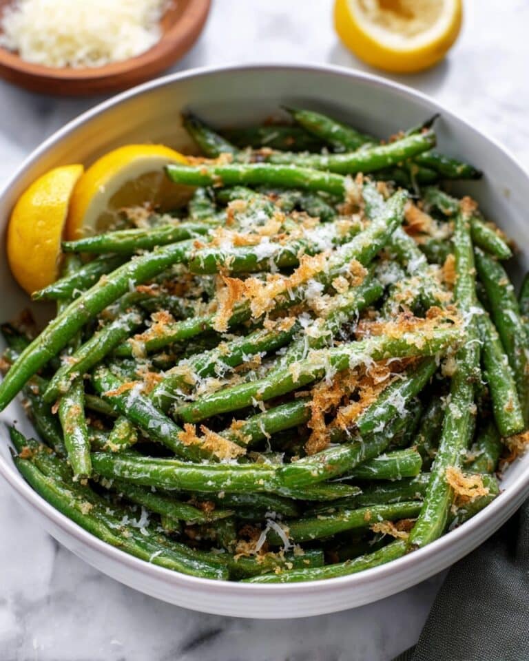 Crispy Garlic Parmesan Roasted Green Beans Recipe